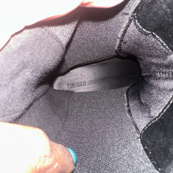 Mid-calf Forever 21 Women’s Boot Sz 9, no box. Olive/Black - Picture 8 of 8